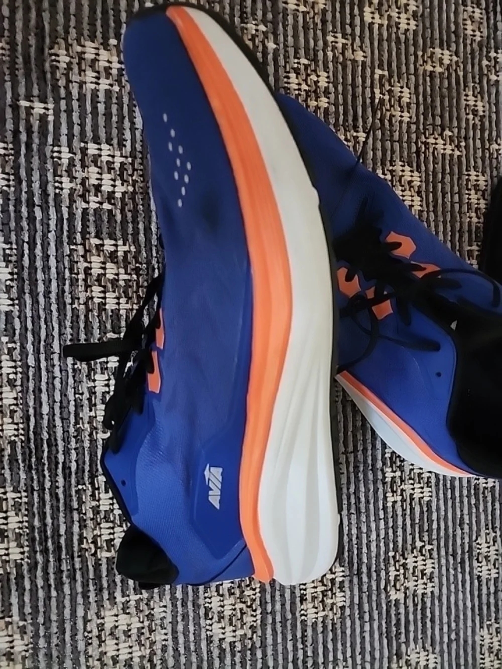 Avia Men's Blue Athletic Shoes with Orange Accents Size 13